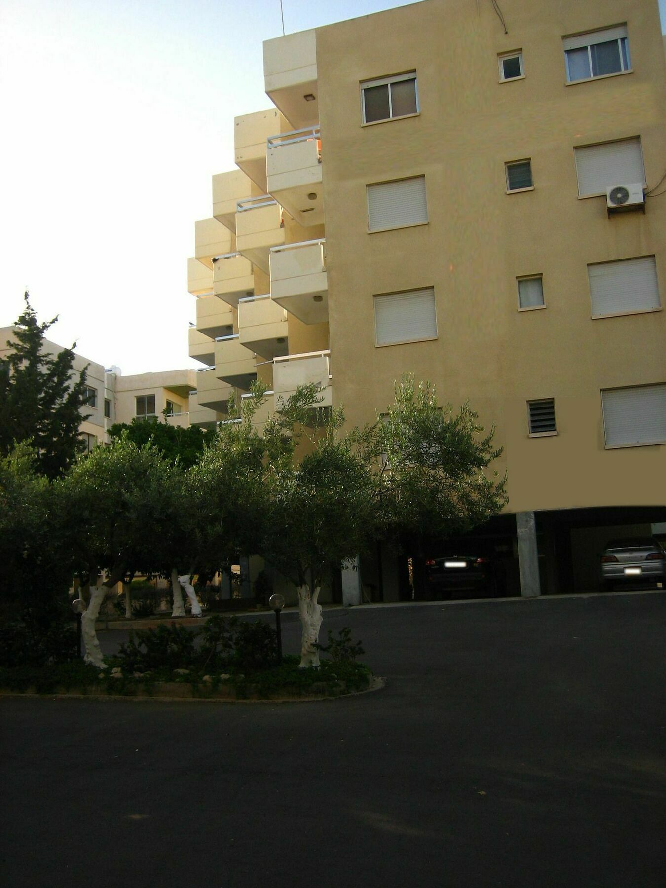 Green Valley Modern Studio Limassol Exterior foto