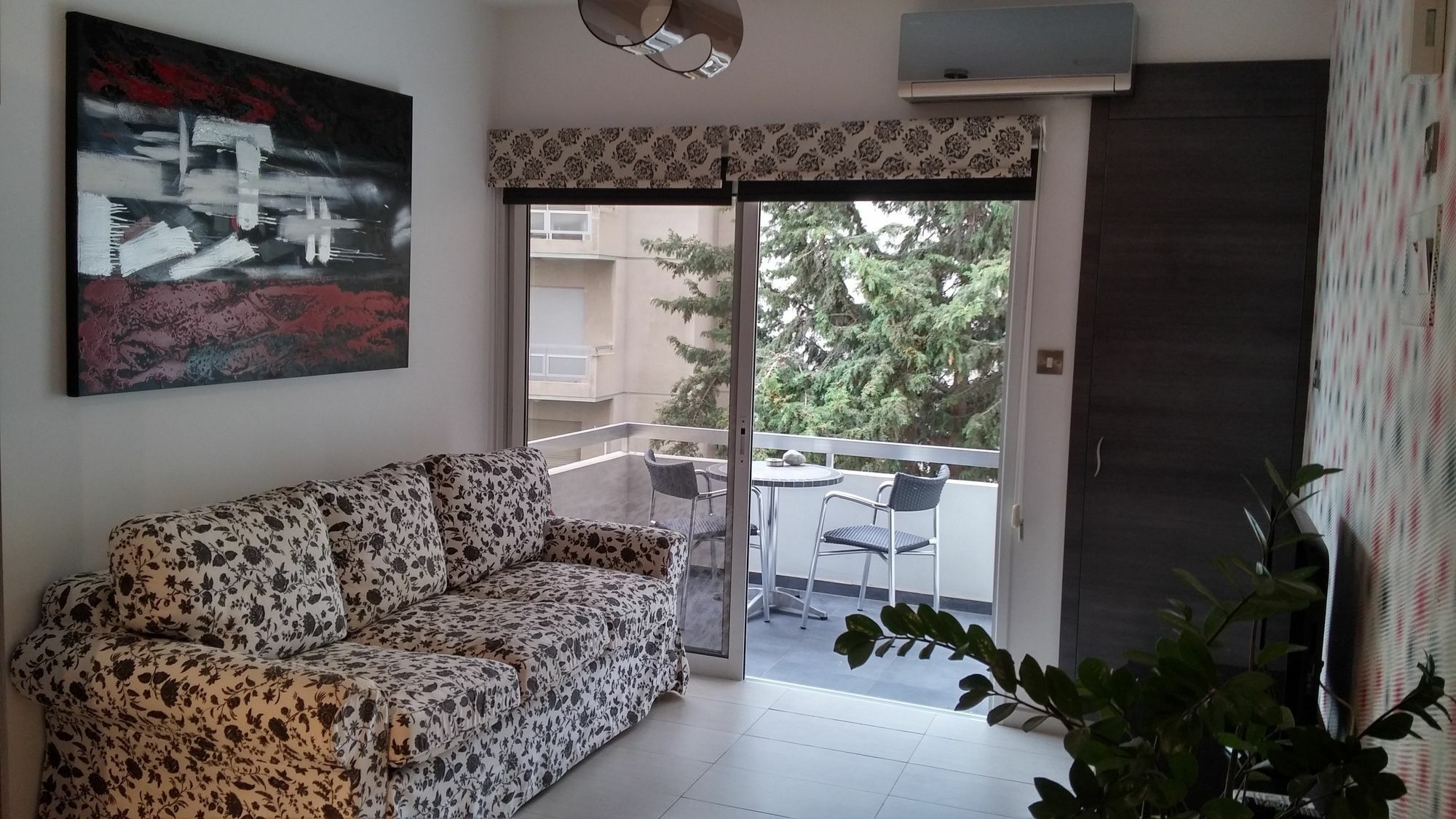 Green Valley Modern Studio Limassol Exterior foto